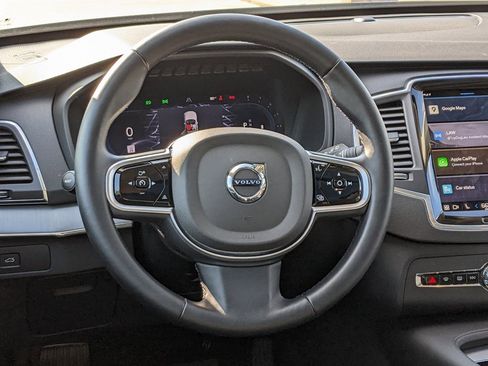 Certified 2025 Volvo XC90 B5 Core image 14