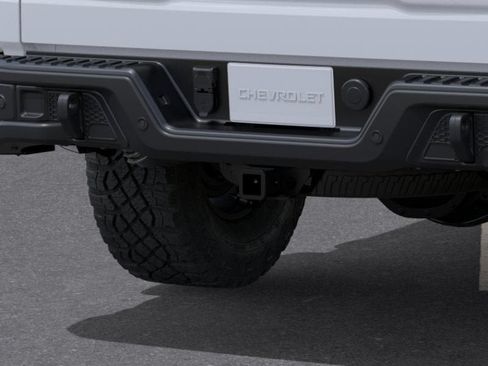 New 2026 Chevrolet Silverado 1500 ZR2 w/ ZR2 Bison Edition AWD/4WD image 15