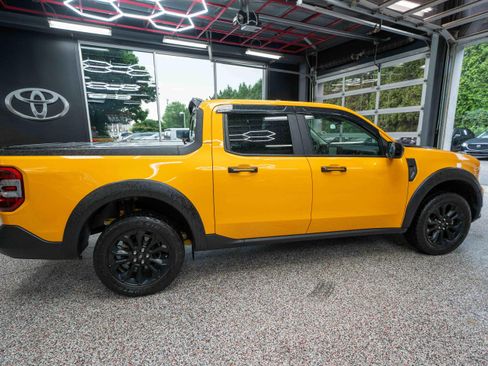 Used 2023 Ford Maverick Lariat w/ Lariat Luxury Package FWD image 4