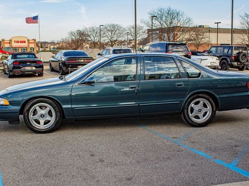 Used 1996 Chevrolet Impala SS image 5