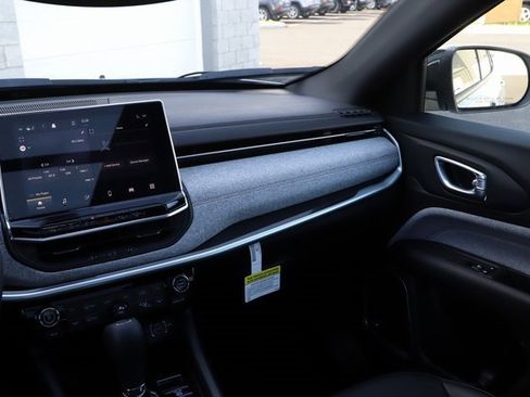 New 2024 Jeep Compass Latitude w/ Sun and Sound Group image 23