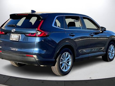 Used 2025 Honda CR-V EX image 8