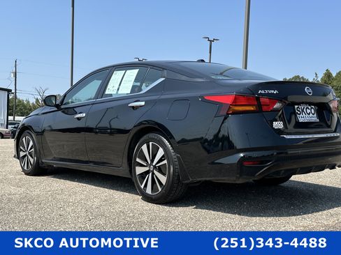 Used 2022 Nissan Altima 2.5 SV image 3
