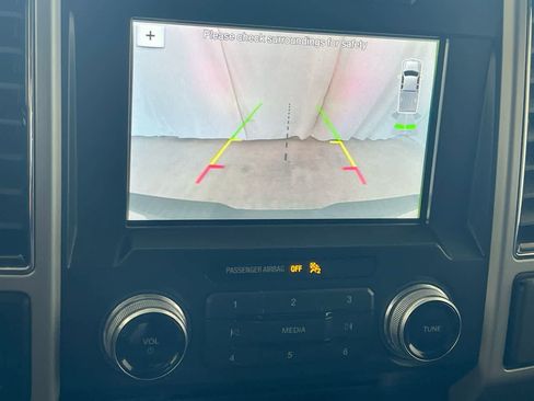 Used 2018 Ford F150 Lariat w/ Equipment Group 502A Luxury image 17