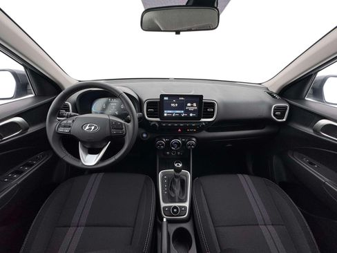 New 2026 Hyundai Venue SEL FWD image 13
