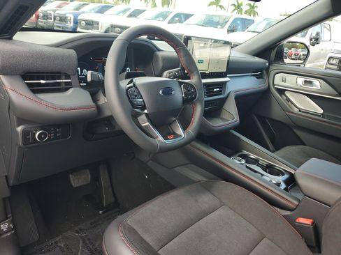 New 2026 Ford Explorer ST w/ Sun And Sound Package image 9