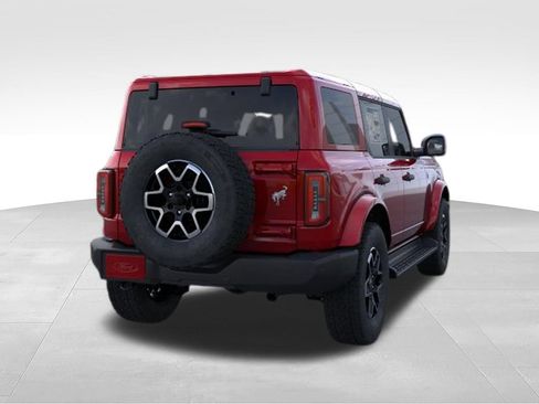 New 2026 Ford Bronco Outer Banks AWD/4WD image 8