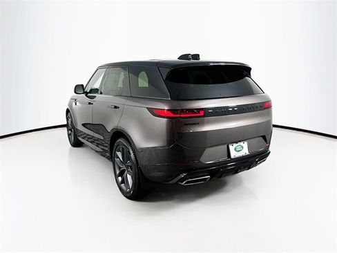 New 2026 Land Rover Range Rover Sport Dynamic SE image 7