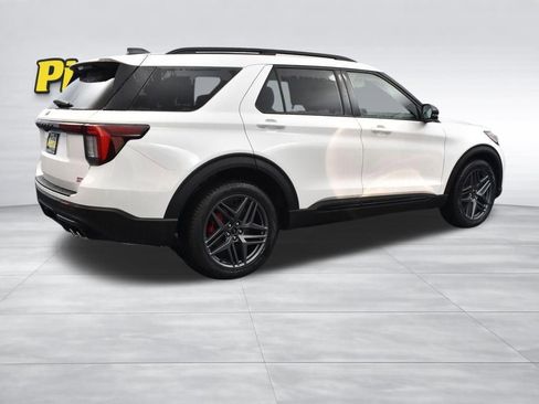 New 2026 Ford Explorer ST w/ Sun And Sound Package image 4