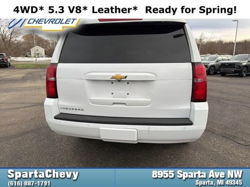 Used 2018 Chevrolet Suburban LT w/ Luxury Package image 4