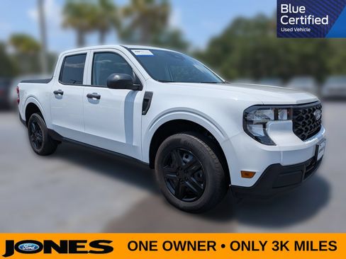 Certified 2025 Ford Maverick XL w/ Equipment Group 102A AWD/4WD image 1