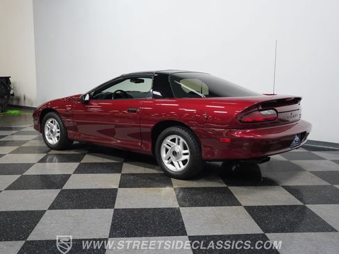 Used 1994 Chevrolet Camaro Z28 RWD image 10
