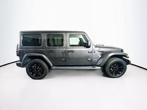 Used 2022 Jeep Wrangler Sahara w/ Cold Weather Group image 10