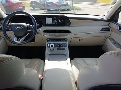 Used 2021 Hyundai Palisade SEL w/ Premium Package image 11