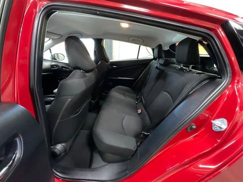 Used 2021 Toyota Prius LE w/ Carpet Mat Package (TMS) AWD/4WD image 19