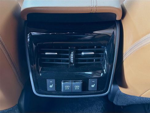 Used 2019 Toyota Avalon Limited w/ Advanced Safety Package FWD image 29