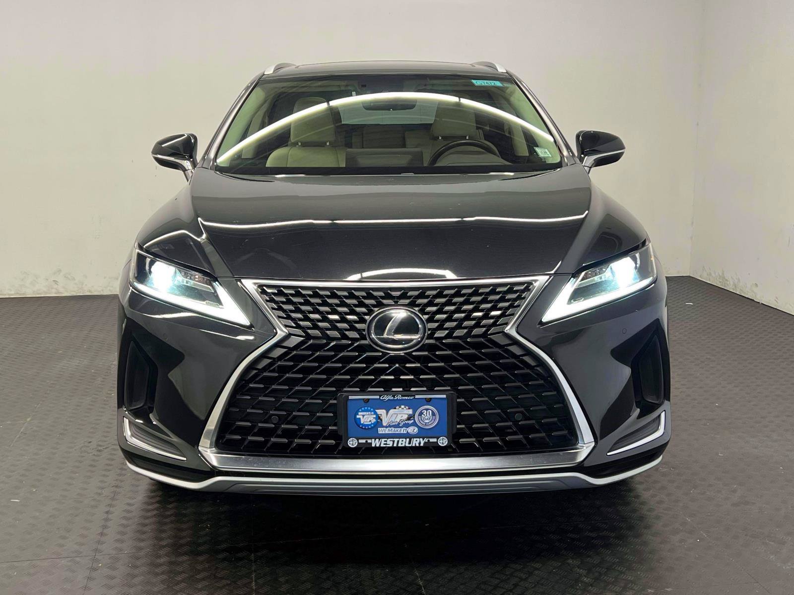 Used 2020 Lexus RX 350L Premium w/ Premium Package AWD/4WD image 12