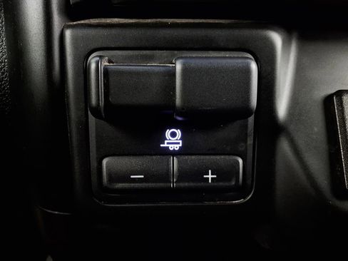 Used 2019 Chevrolet Silverado 1500 LT w/ Texas Edition image 21