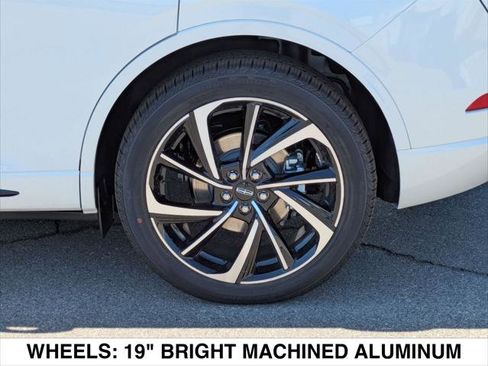 New 2025 Lincoln Corsair Grand Touring w/ Equipment Group 301A image 7