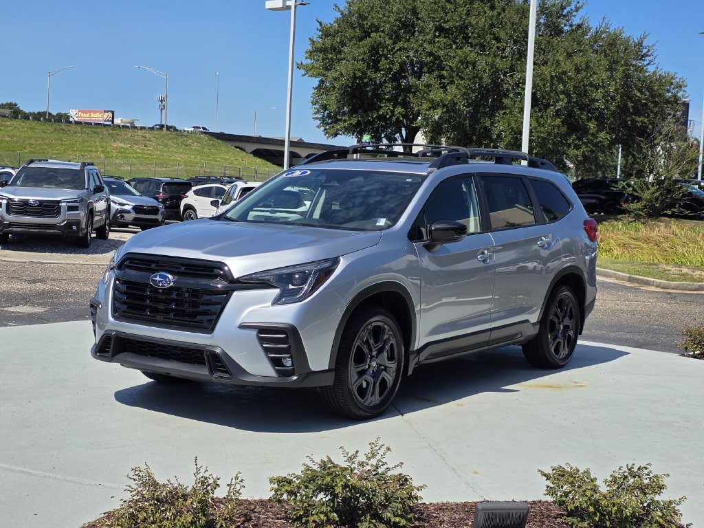 Certified 2026 Subaru Ascent Bronze Edition w/ Onyx Package AWD/4WD image 7