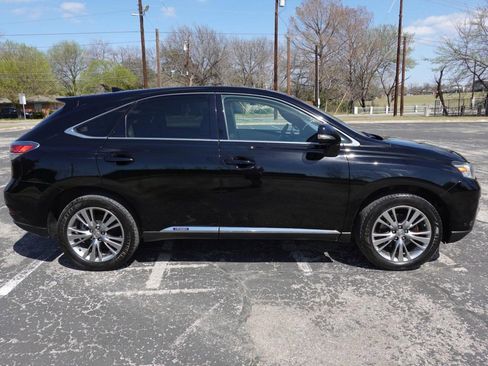 Used 2014 Lexus RX 450h FWD image 8