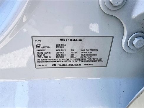 Used 2022 Tesla Model Y Long Range AWD/4WD image 9