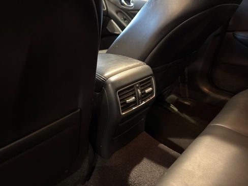 Used 2017 INFINITI Q50 3.0t Premium w/ Cargo Package (L95) image 15