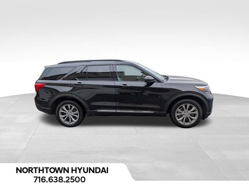 Used 2023 Ford Explorer XLT w/ Equipment Group 202A AWD/4WD image 12