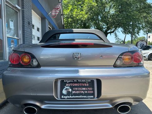 Used 2005 Honda S2000 image 4