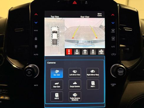 Used 2022 RAM 2500 Limited w/ Towing Technology Group image 24