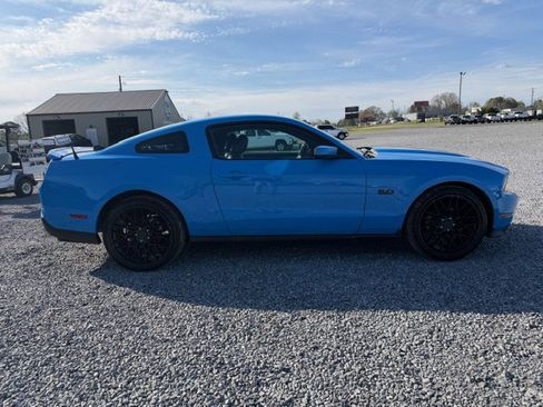Used 2010 Ford Mustang GT image 6