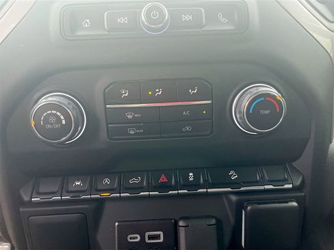 Used 2024 Chevrolet Silverado 1500 Custom Trail Boss image 15