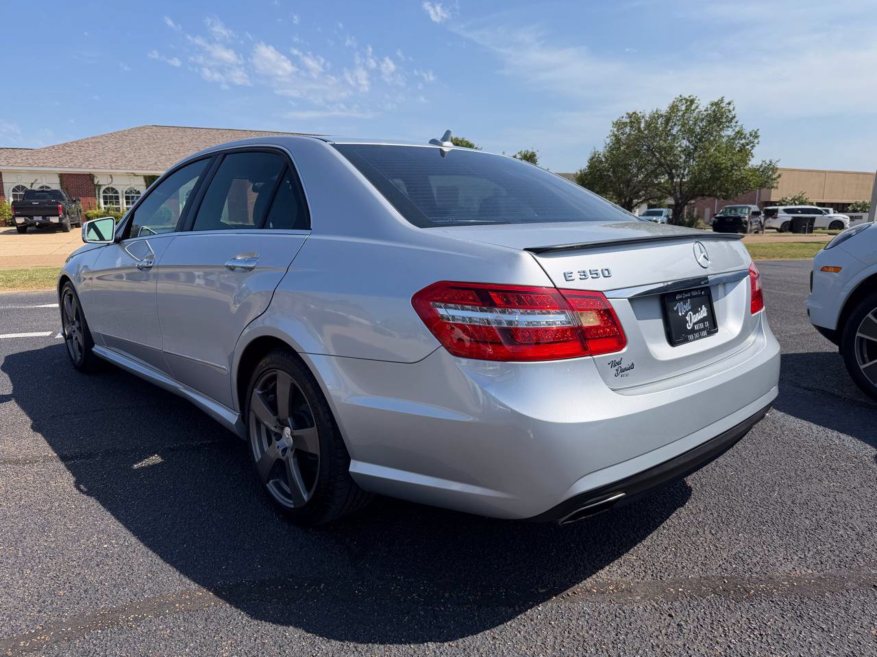 Used 2012 Mercedes-Benz E 350 Sedan image 4