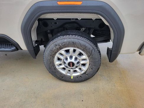 New 2026 GMC Sierra 2500 Pro w/ 1SA Pro Safety Plus Package image 8