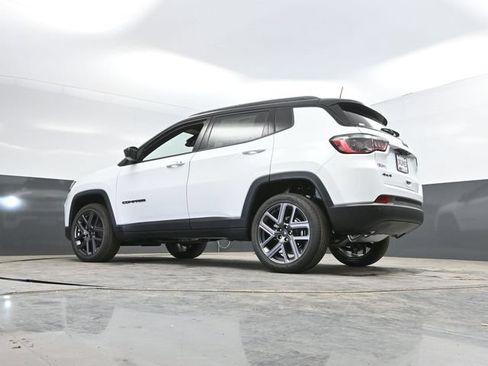 New 2026 Jeep Compass Limited AWD/4WD image 43