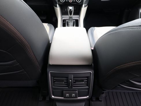 Used 2021 Subaru Forester Limited w/ Popular Package #3 image 25