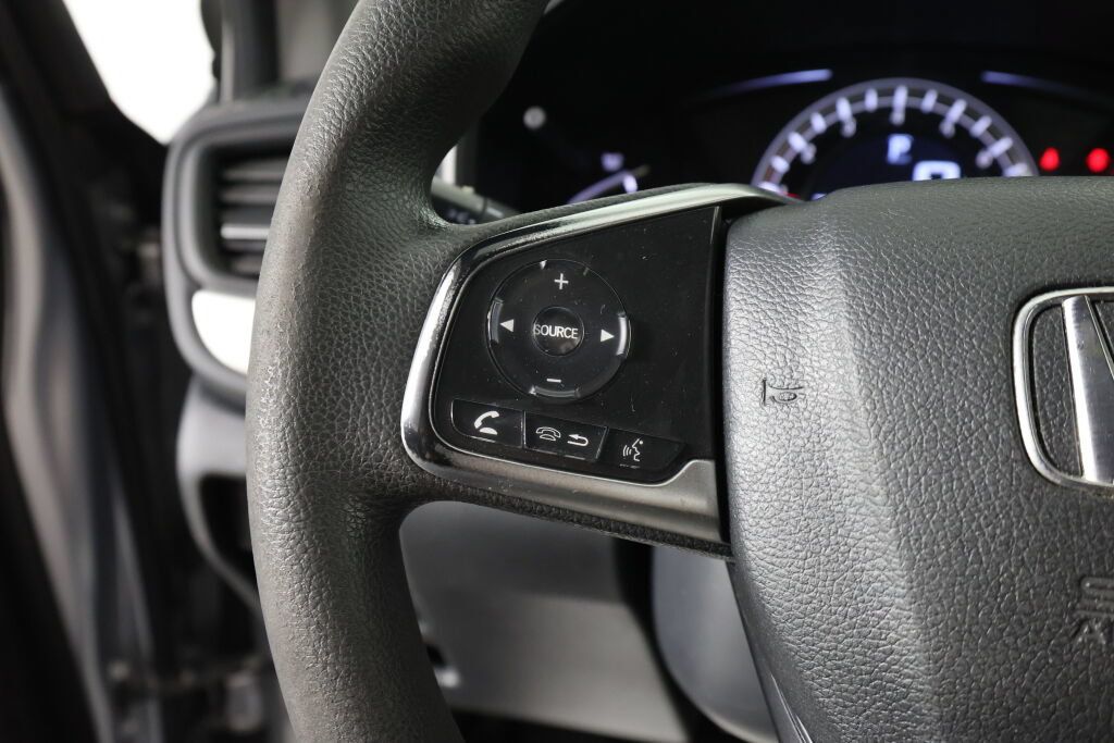Used 2017 Honda CR-V LX image 31