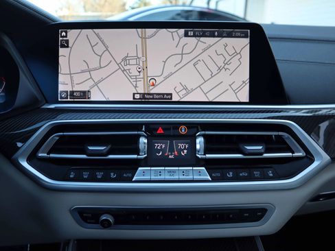 Used 2023 BMW X5 M50i w/ Executive Package image 31