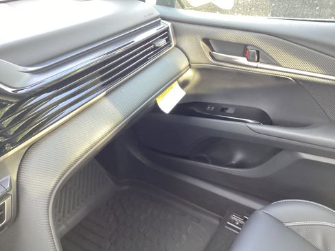 New 2026 Toyota Camry SE image 29