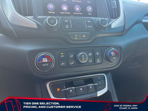 Used 2023 GMC Terrain SLT w/ Tech Package FWD image 30
