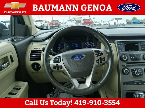 Used 2018 Ford Flex SE FWD image 16
