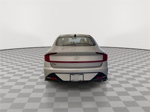Used 2023 Hyundai Sonata SEL image 9