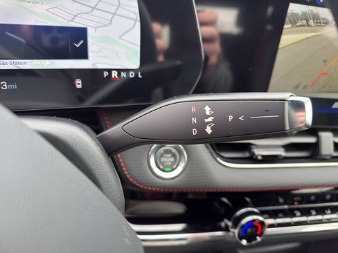 New 2026 Chevrolet Equinox RS image 20