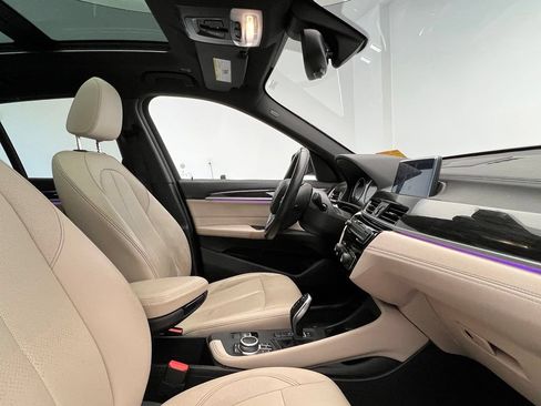 Used 2020 BMW X1 sDrive28i w/ Convenience Package FWD image 5