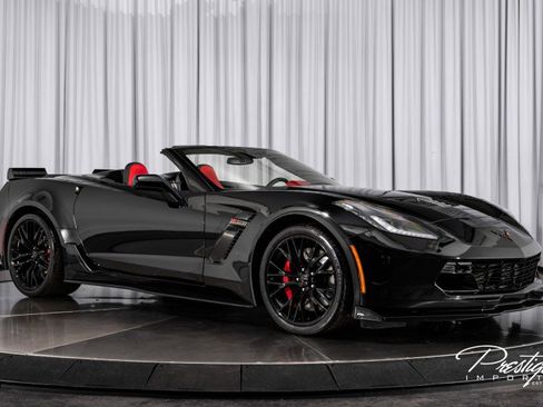 Used 2016 Chevrolet Corvette Z06 w/ 3LZ Preferred Equipment Group image 31