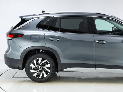 New 2026 Volkswagen Tiguan S FWD image 11