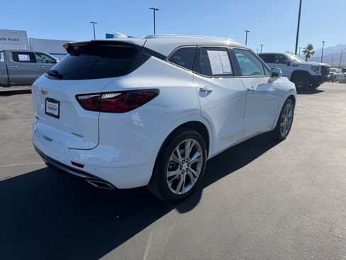 Used 2019 Chevrolet Blazer Premier w/ Sun and Wheels Package FWD image 3