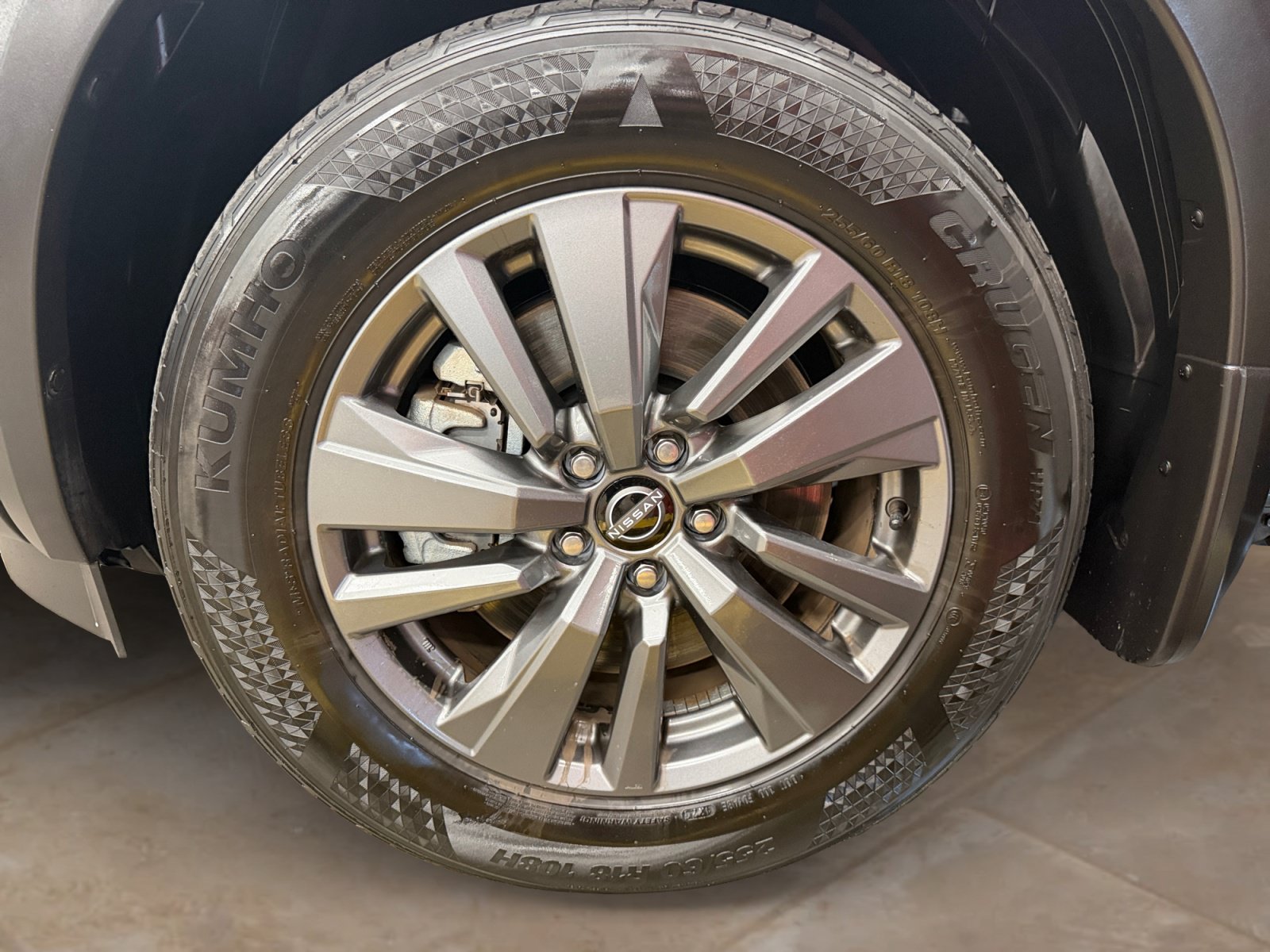 Used 2024 Nissan Pathfinder S FWD image 27