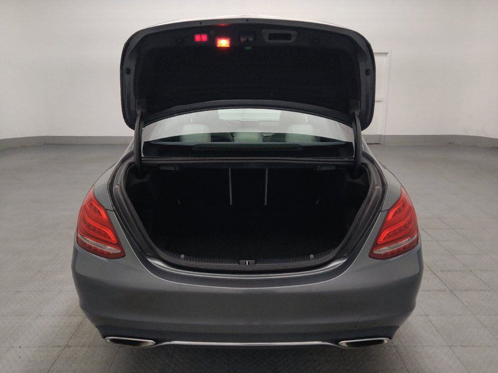 Used 2018 Mercedes-Benz C 300 Sedan image 29