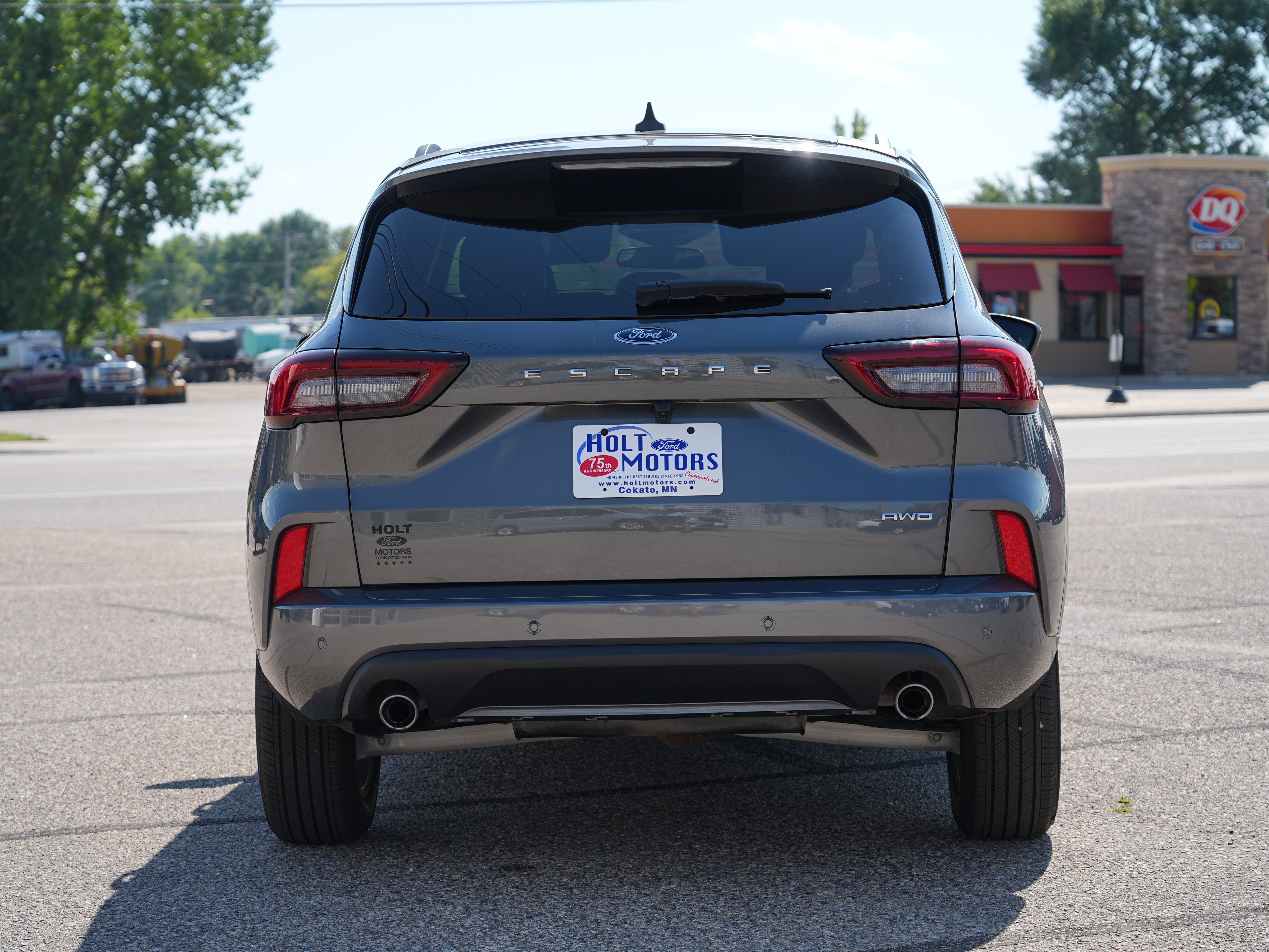 Used 2023 Ford Escape ST-Line Select w/ Tech Pack #2 AWD/4WD image 4